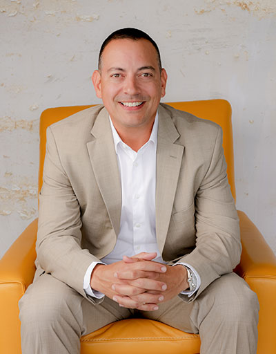 Dr. Enrique Hanabergh